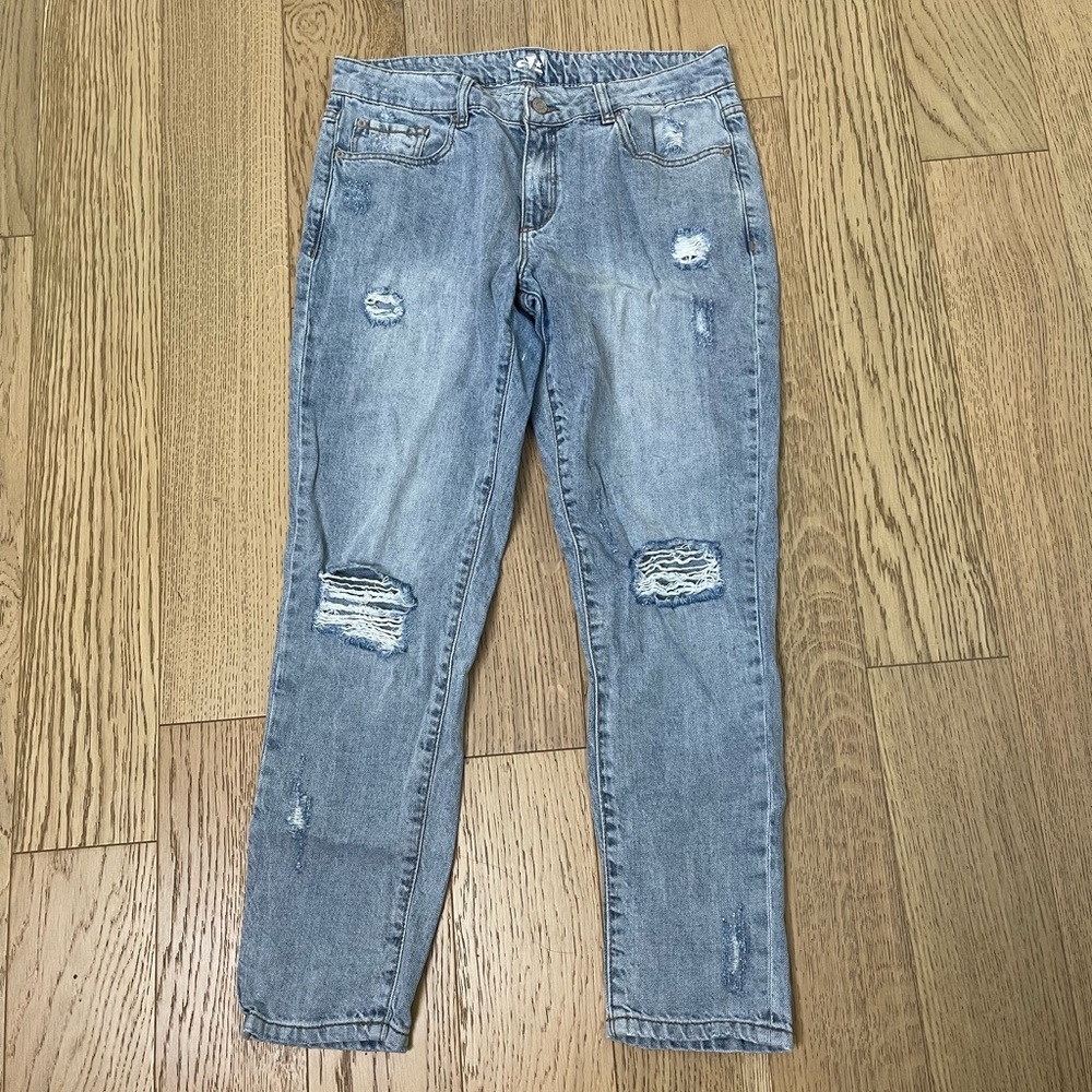 Garage Distressed Boyfriend Jeans Ripped Light Wash Denim Size 9